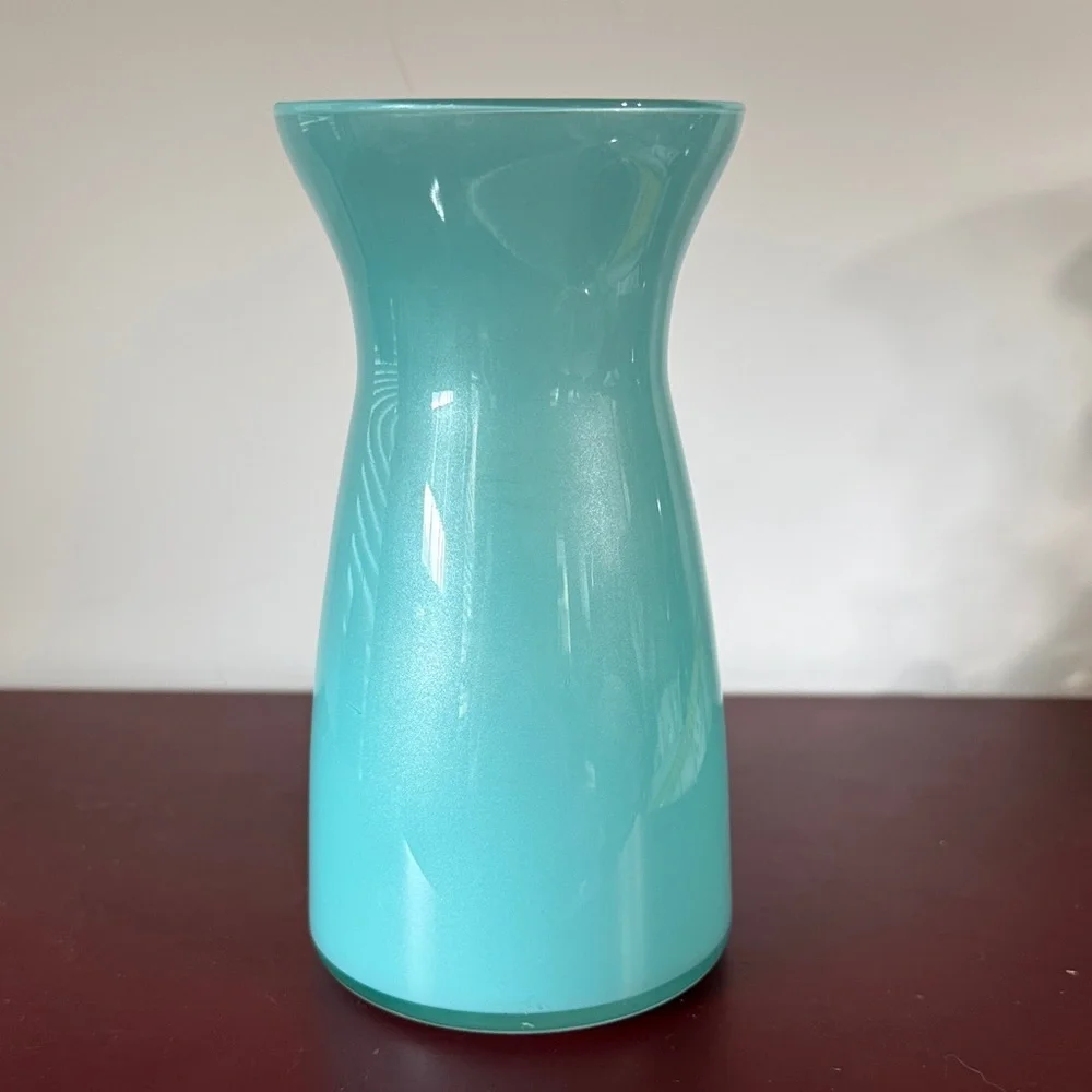Sleek MCM-Style turquoise Vase Handmade, 6 1/2 inches,